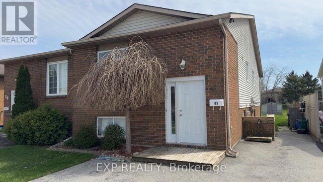 property at 41 Woodland Dr