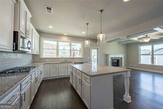 1475 Eastland Rd SE in Atlanta, GA - Building Photo - Building Photo