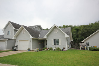 Ironton Townhomes in Ironton, MN - Foto de edificio - Building Photo