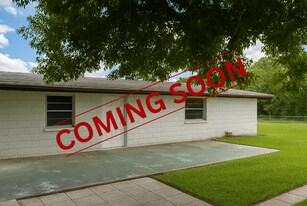 5500 Huber Dr in Orlando, FL - Building Photo