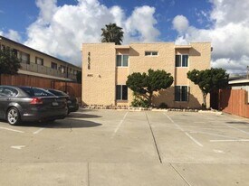 4658 E Mountain View Dr in San Diego, CA - Building Photo