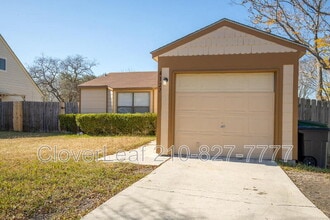 4127 Frontier Sun in San Antonio, TX - Building Photo - Building Photo