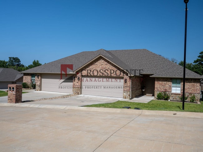 property at 6311 Villa Rosa Way