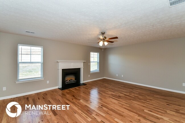 5000 Cardinal Ct, Unit I in Fairburn, GA - Foto de edificio - Building Photo