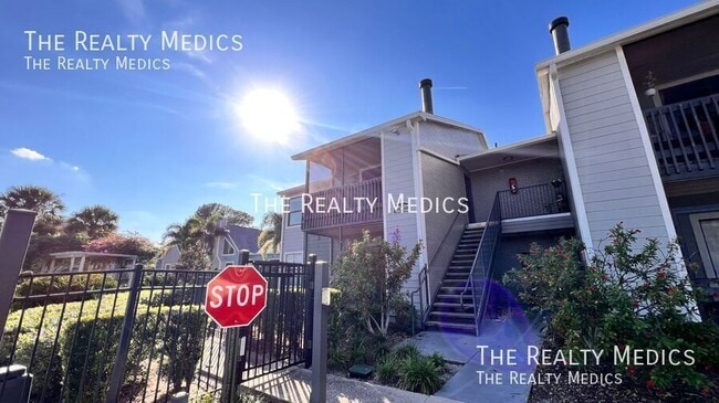 property at 3700 Idlebrook Cir