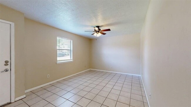 1002 Hardwood Ln, Unit 0412-D in College Station, TX - Building Photo - Building Photo