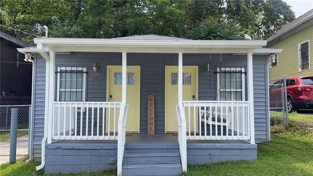 957 Welch St SW in Atlanta, GA - Building Photo