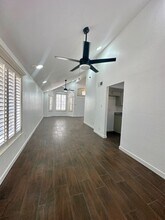 7979 Starry Night Dr in El Paso, TX - Foto de edificio - Building Photo