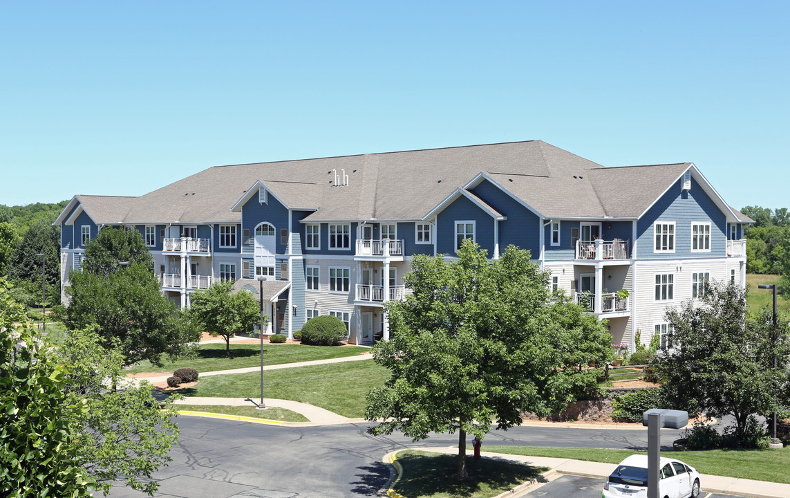 Door Creek Apartments in Madison, WI - Foto de edificio