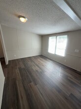 2108 Catherine Lake Rd in Richlands, NC - Building Photo - Building Photo