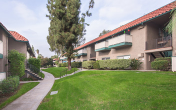 Windwood Apartments in West Covina, CA - Building Photo - Building Photo