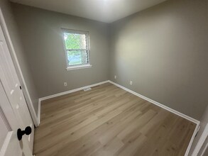 1412 Wolf Ct in Indianapolis, IN - Building Photo - Building Photo