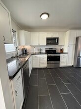 75-5766-5766 Kuakini Hwy in Kailua Kona, HI - Building Photo - Building Photo