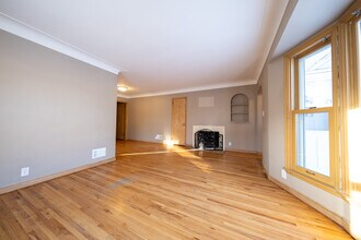 5922 Portland Ave in Minneapolis, MN - Building Photo - Building Photo