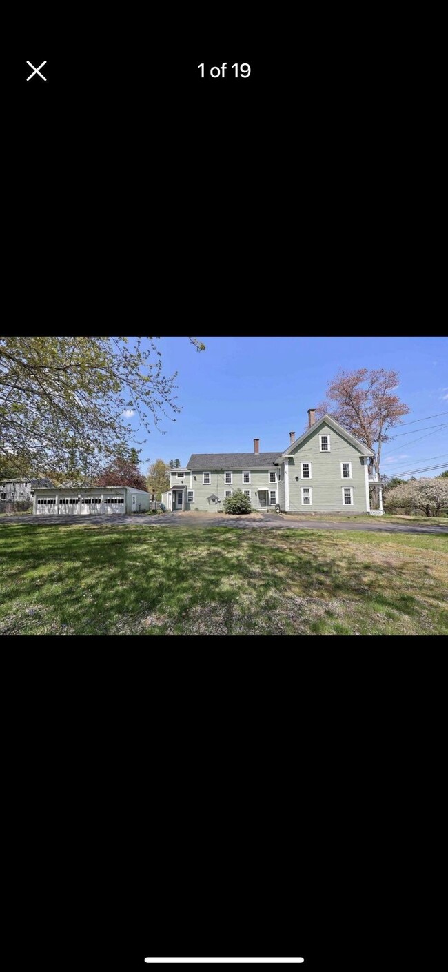 169 Sewalls Falls Rd, Unit Second Floor in Concord, NH - Foto de edificio - Building Photo