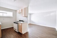 7828 Sarita St photo'