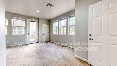 2314 Chanate Rd in Santa Rosa, CA - Building Photo - Building Photo
