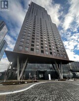 2920 Hwy 7 in Vaughan, ON - Building Photo