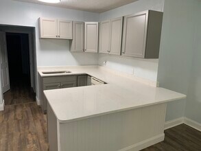 66 Lucky Dr in Ormond Beach, FL - Building Photo - Building Photo