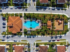 14107 SW 66th St in Miami, FL - Building Photo - Building Photo