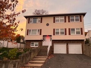 724 6th St in Carlstadt, NJ - Building Photo - Building Photo