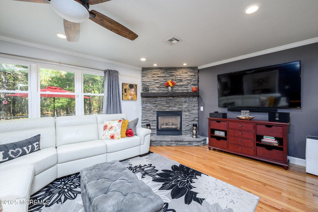 103 Troumaka St in Toms River, NJ - Building Photo