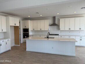 40563 W Michaels Dr in Maricopa, AZ - Building Photo - Building Photo
