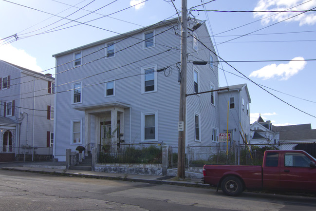 5 Holten St in Peabody, MA - Building Photo - Building Photo