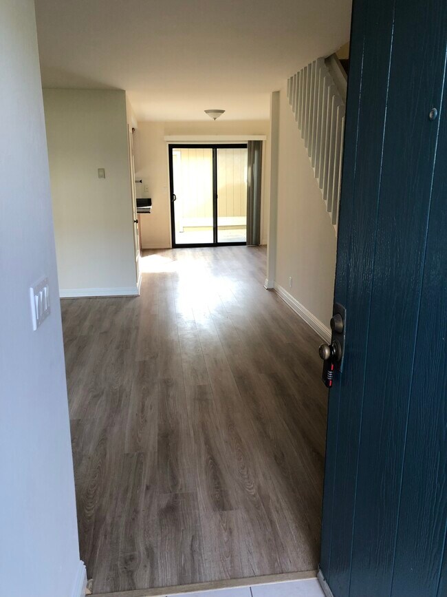 818 Juno Ln in Foster City, CA - Building Photo - Building Photo