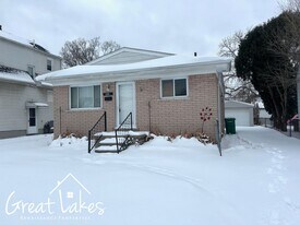 22165 Normandy Ave in Eastpointe, MI - Building Photo