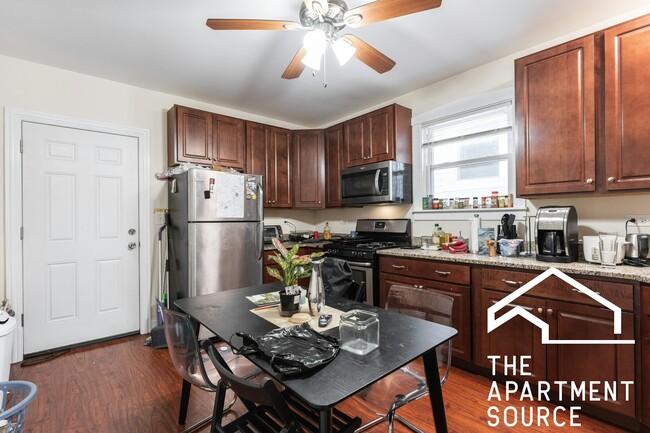 2912 N Ridgeway Ave in Chicago, IL - Building Photo - Building Photo
