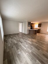 197 Parker Lake Dr in Oxford, MI - Building Photo - Building Photo