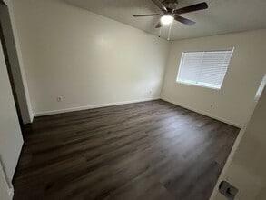 510 Real Rd in Bakersfield, CA - Building Photo - Building Photo