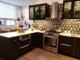 215 Washington St, Unit 14 in Tappan, NY - Building Photo