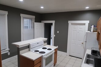 1515 Summit St in Columbus, OH - Building Photo - Building Photo