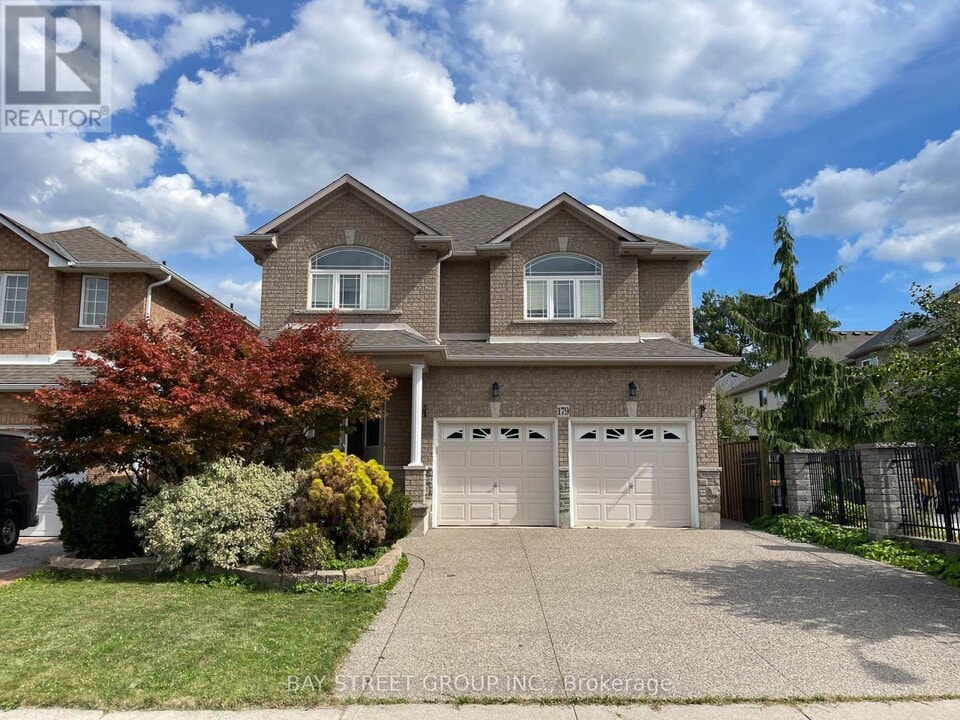 179 Edgehill Dr in Hamilton, ON - Building Photo