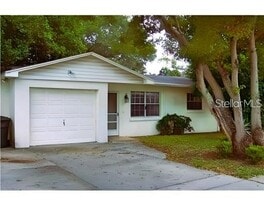 180 2nd St SW in Largo, FL - Building Photo