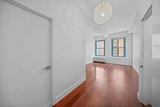 80 John St in New York, NY - Building Photo - Building Photo