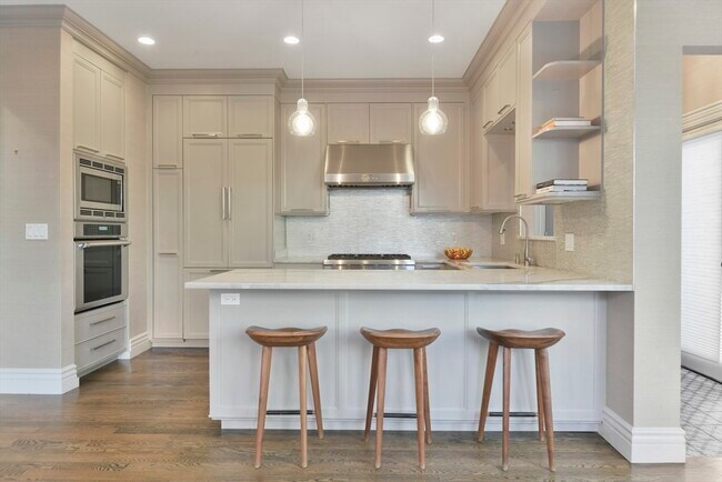 13 Greenough Ave in Cambridge, MA - Building Photo - Building Photo