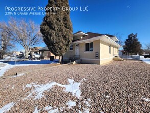 2304 N Grand Ave in Pueblo, CO - Building Photo - Building Photo