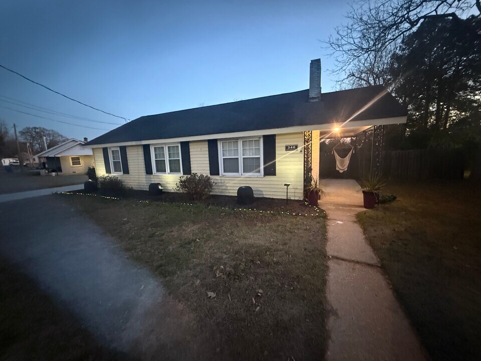 346 Orion St in Troy, AL - Building Photo