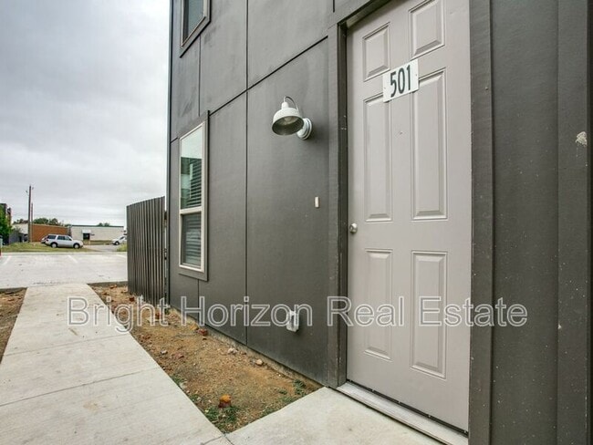 10684 Tube Dr in Hurst, TX - Building Photo - Building Photo