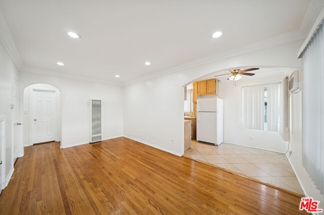 property at 710 Westmount Dr