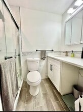 258 Devoe St, Unit 1F in Brooklyn, NY - Building Photo - Building Photo