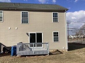 260 Newfield Ave in Bridgeport, CT - Building Photo - Building Photo