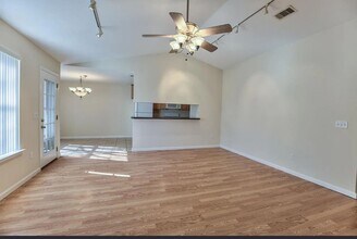 6811 Donerail Trail in Tallahassee, FL - Building Photo - Building Photo