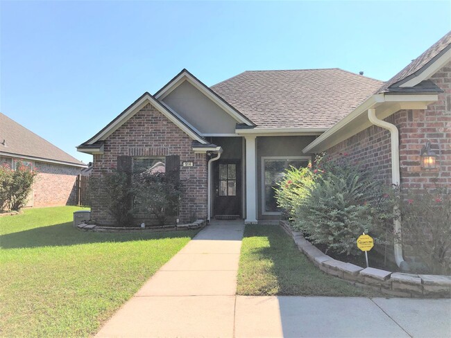 property at 514 Fox Cove