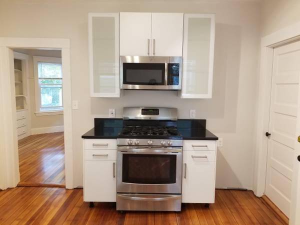 25 Fainwood Cir in Cambridge, MA - Building Photo