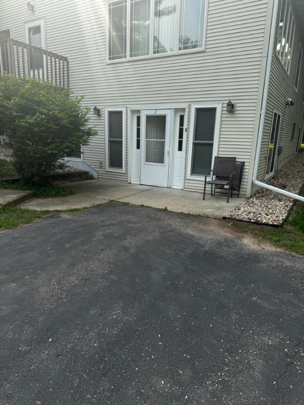 110 Country Ln in Wisconsin Dells, WI - Building Photo - Building Photo