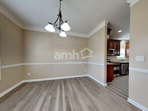 6859 Coopers Hawk Trl in Wendell, NC - Foto de edificio - Building Photo